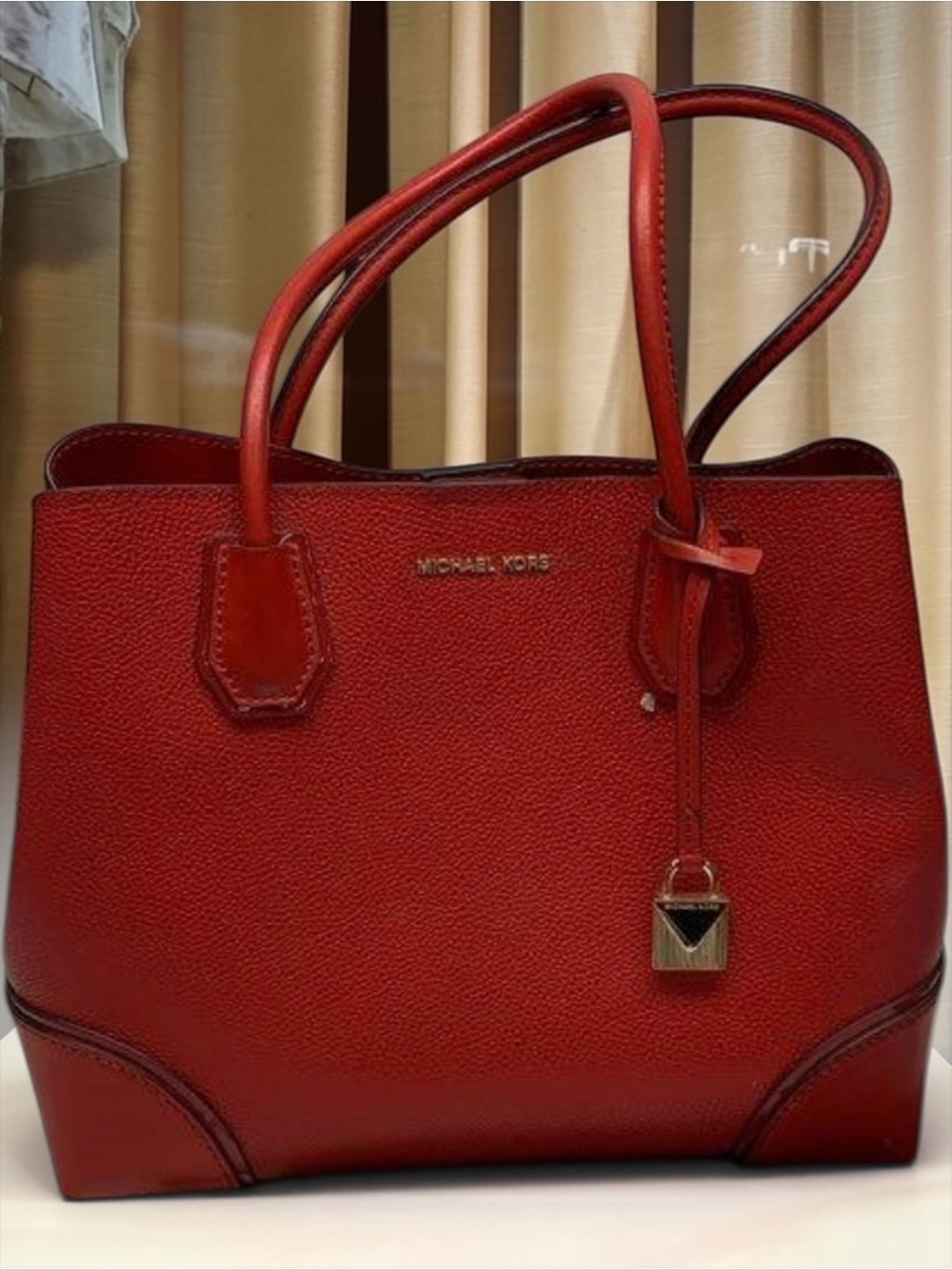 NWT Michael Kors Mercer Gallery Medium Center Zip Tote Bag - Bright Red Leather